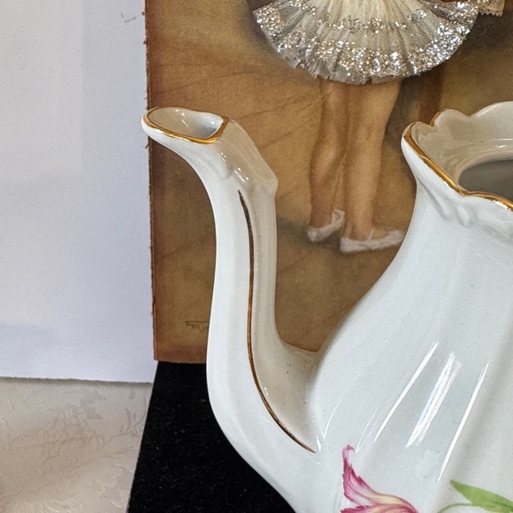 Vintage IJB Germany US Zone Porcelain Pitcher Teapot Hand Paint 8 1/2" - Picture 7 of 14